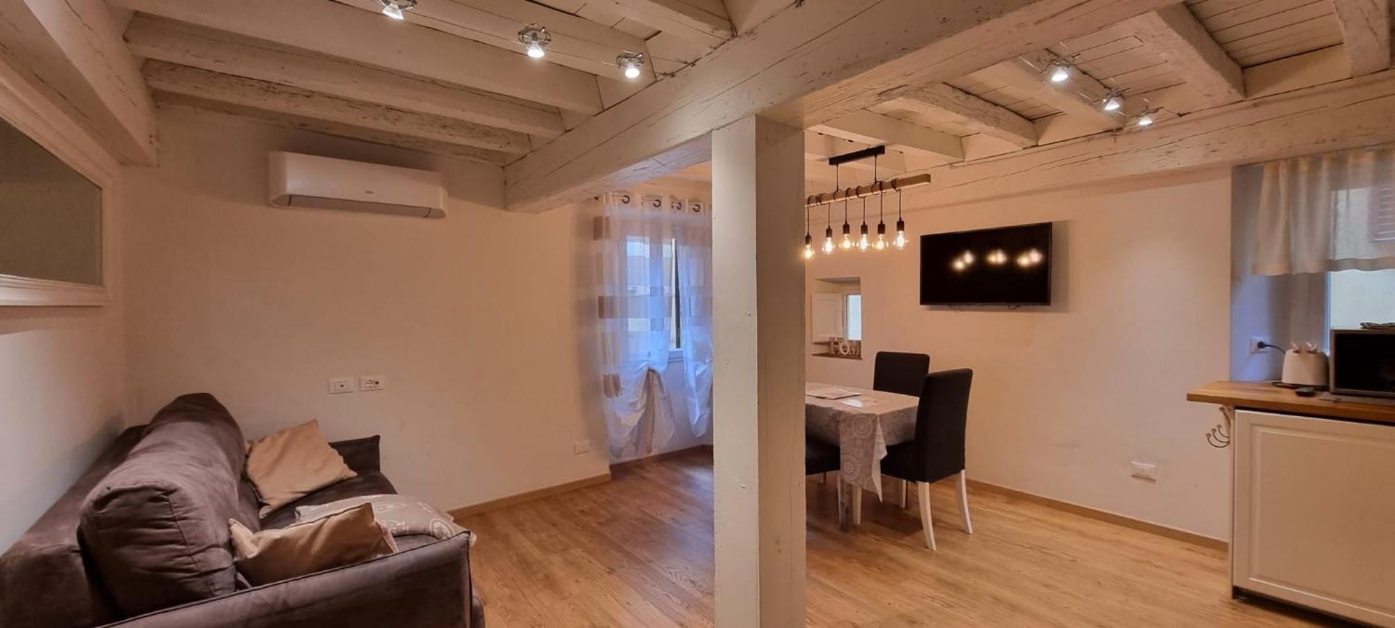 Tornabuoni - Flo Apartments ฟลอเรนซ์ ภายนอก รูปภาพ