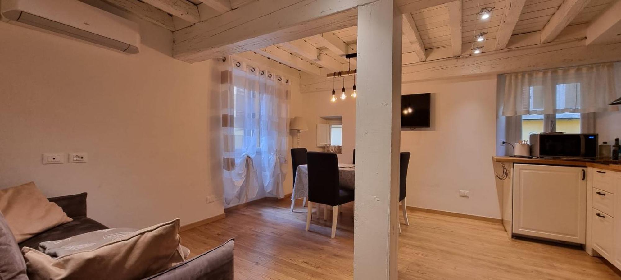 Tornabuoni - Flo Apartments ฟลอเรนซ์ ภายนอก รูปภาพ