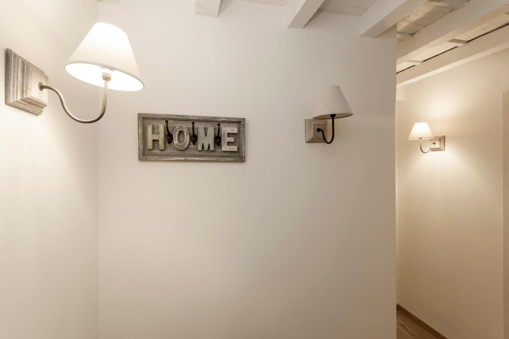 Tornabuoni - Flo Apartments ฟลอเรนซ์ ภายนอก รูปภาพ