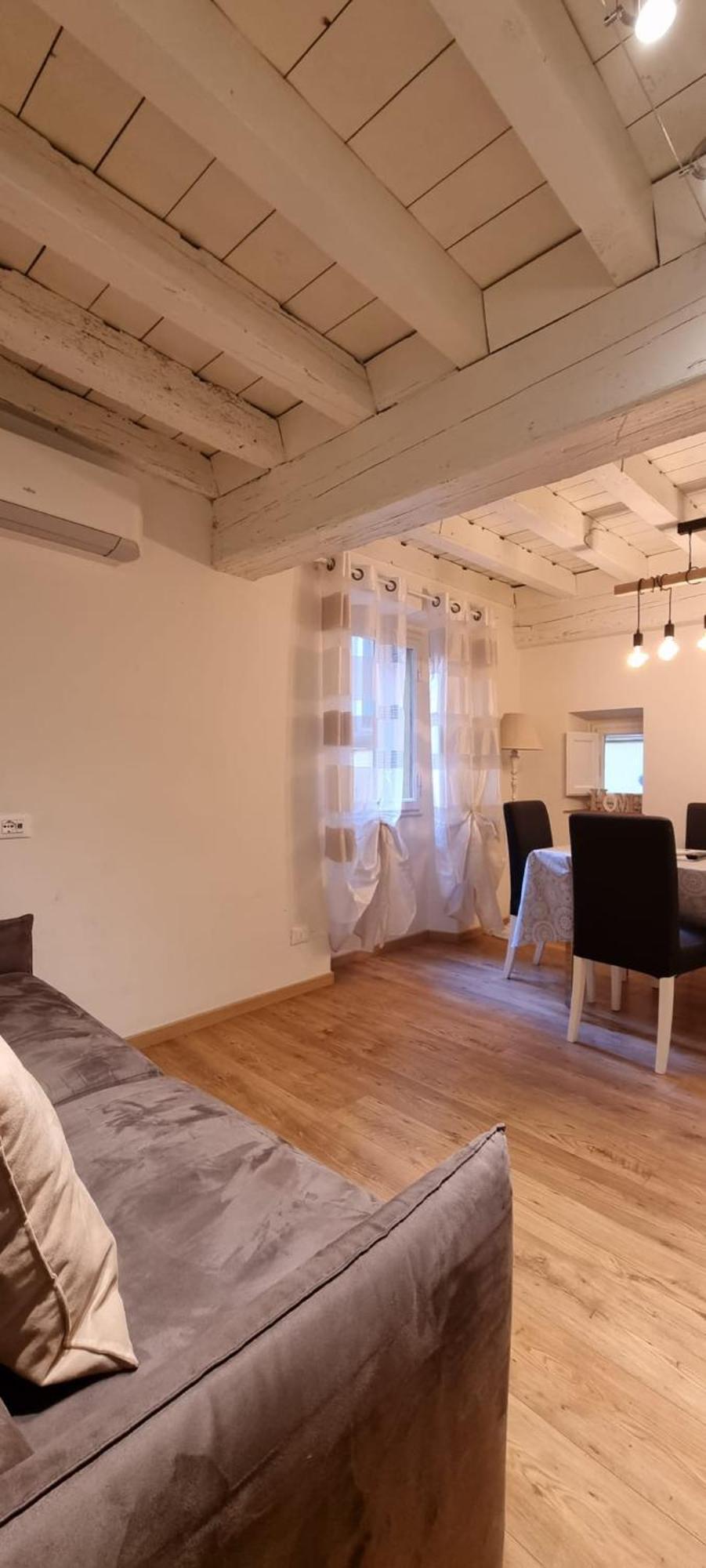 Tornabuoni - Flo Apartments ฟลอเรนซ์ ภายนอก รูปภาพ