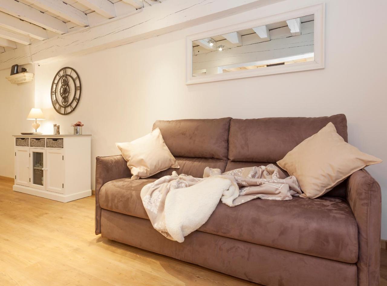Tornabuoni - Flo Apartments ฟลอเรนซ์ ภายนอก รูปภาพ